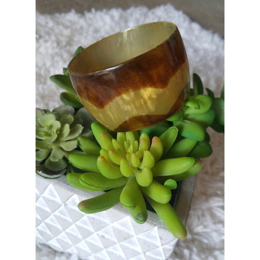 đšâď¸ African bone bracelets - Picture 6 of 8